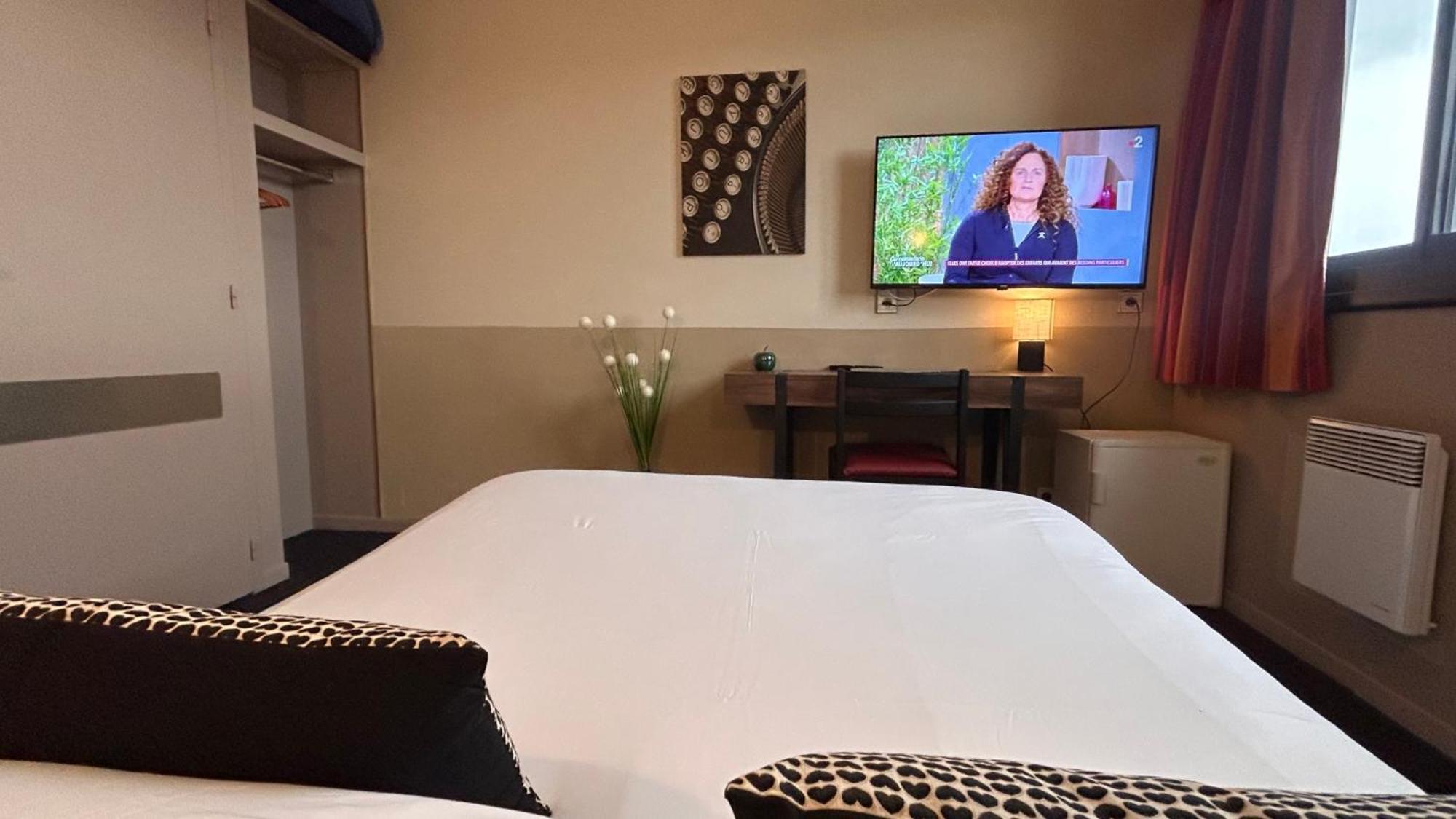 Fasthotel L'Eldorado Sebazac-Concoures Ngoại thất bức ảnh